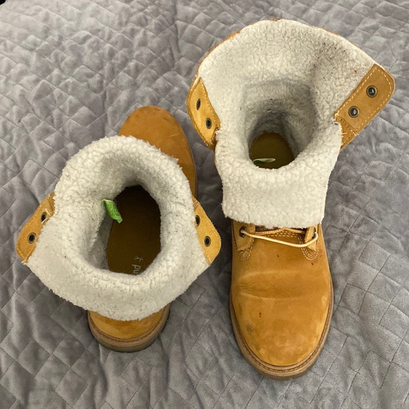 Timberland Teddy Boots - Picture 2 of 3